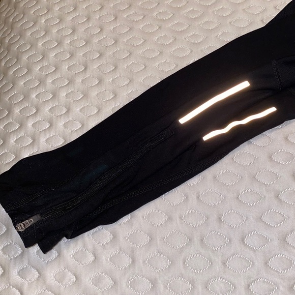 Nike Dri Fit Leggings - Picture 3 of 4